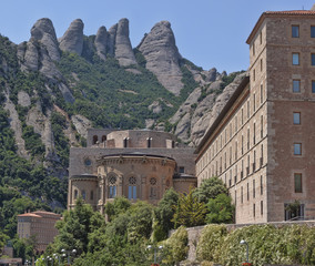 Fototapeta na wymiar The buildings of the monastery of Montserrat