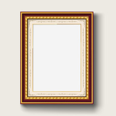 gold picture frame
