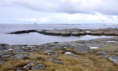 Fototapeta na wymiar Winter coast landscape in Norway