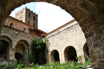 Abbaye St Martin du Canigou