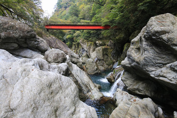愛媛県　八釜渓谷　八釜の甌穴群
