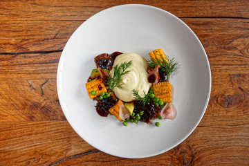 Pulled pork with grilled vegetables