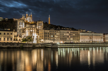 Fototapeta na wymiar Night lights of Lyon France
