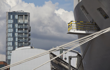 Gangway Ship