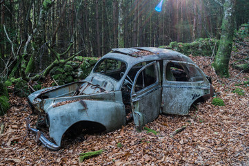 épave voiture