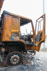 Fototapeta na wymiar truck completely burned on the roadside