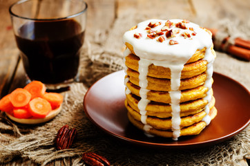 Carrot pancakes with sweet Greek yogurt sauce