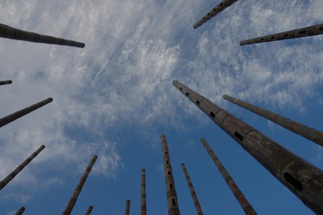 Hinauf in den Himmel. Windorgel von unten. Vlissingen