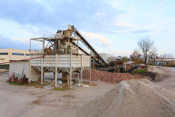 Stone quarry with silos