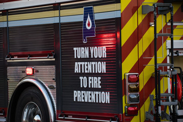 Fire prevention ad - obrazy, fototapety, plakaty
