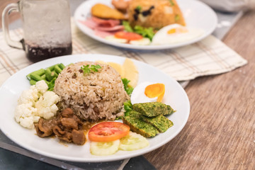 fried rice with shrimp paste sauce