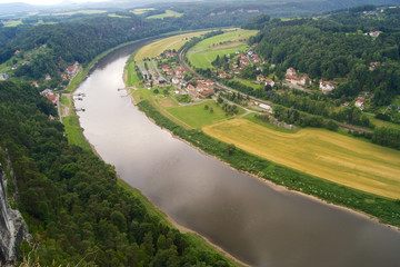 Elbtal im Elbsandsteingebirge