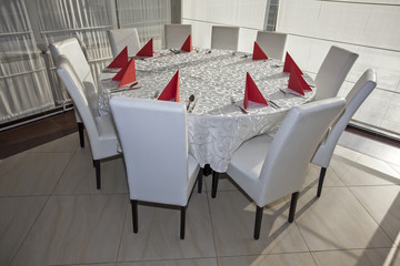 Decoration of the table