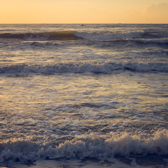 Obraz na płótnie Canvas beautiful sea in the morning