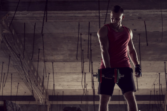 Dumbbell lifting
