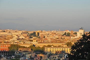 Obraz premium Roma al tramonto dal Gianicolo