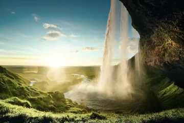 Vlies Fototapete Schlafzimmer Wasserfall Seljalandfoss im Sommer, Island
