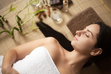 Obraz na płótnie Canvas Spa Woman. Beautiful Woman Relaxing in Spa Salon. High quality image