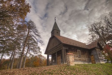 Fototapeta na wymiar Authentic Turopolje chapel in Lukinici brdo, Croatia (HDR photo)