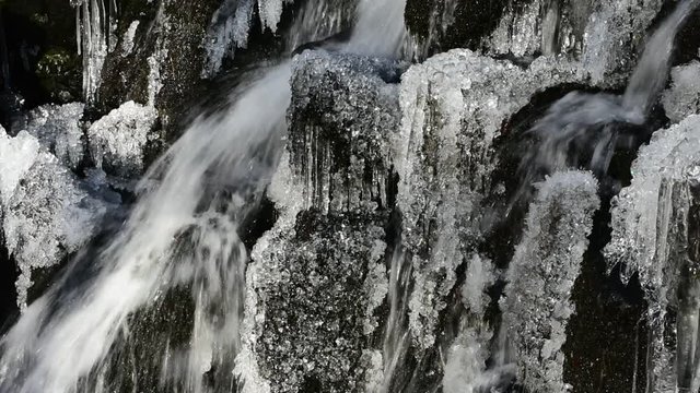 Vereister Wasserfall Teufelsm&uuml;hle