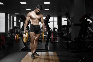 Muscular athletic bodybuilder fitness model