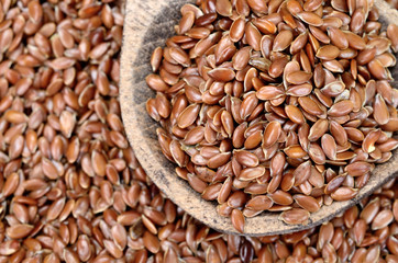 flax seed in spoon