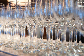 champagne glasses