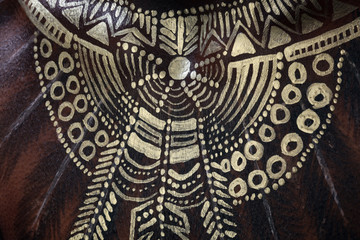 artist's hand on the body art