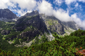 Fototapeta premium Peaks in Mengusovska Valley. Tatry. Slovakia