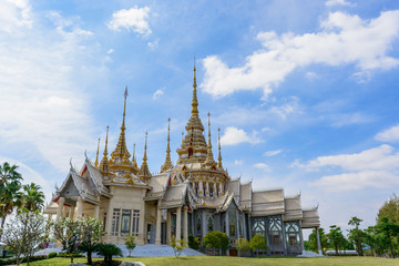 Wat Luang Pho To, Nakhon Ratchasima thai temple blue sky