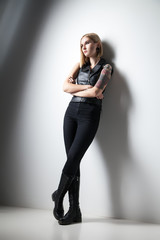 Fototapeta premium Girl posing in studio