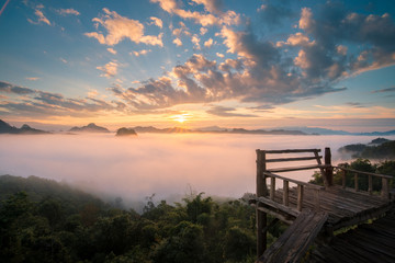 Obraz premium Morning view with beautiful nature.