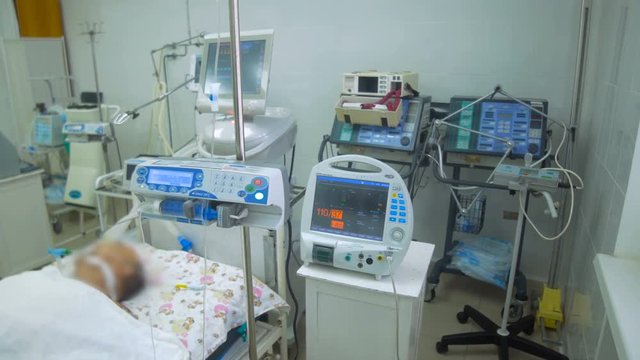 Medical equipment in intensive care unit. Slider shot. 4K.