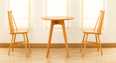 Dinning room table and chairs