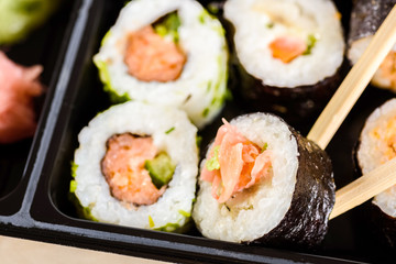 workaholics eat lunch at work