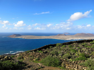 Fototapeta premium Landscape from the top of the cliffs (Lanzarote, Canary Islands, Spain)