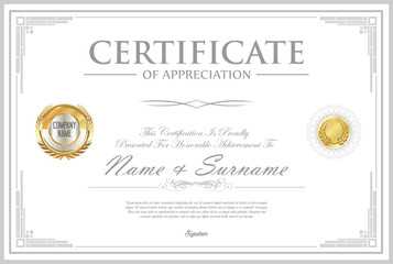 Certificate retro design template 