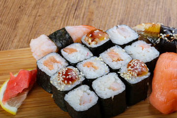 Sushi and roll mix