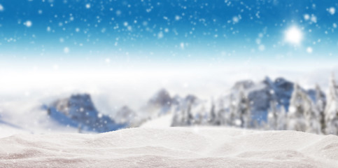 Obraz premium Beautiful winter landscape with trees