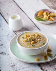 Creamy pear soup