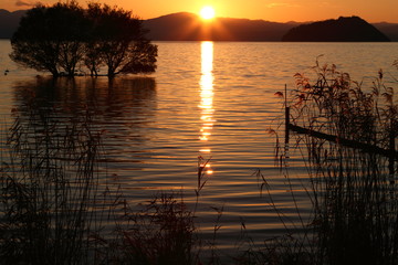 琵琶湖の夕日