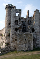 Zamek w Ogrodzieńcu (Polska). Jura krakowsko-częstochowska. © Kana