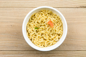 Cooked instant noodles in a bowl