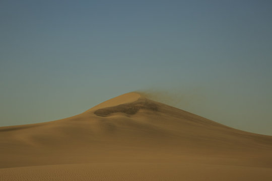 Dune Dance