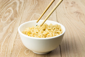 Cooked instant noodles in a bowl