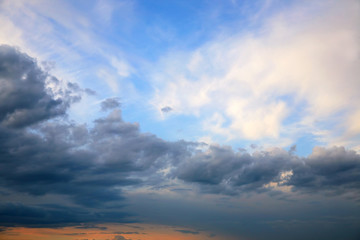 the expressive contrast of the clouds in the sky
