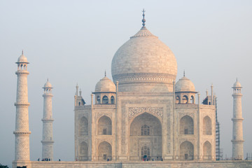 Fototapeta na wymiar SMOG UNESCO heritage india taj mahal mausoleum made of white marble india Agra 