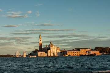 Fototapeta na wymiar sunset view of Venice