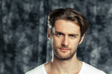 Fototapeta premium portrait of a angry young man
