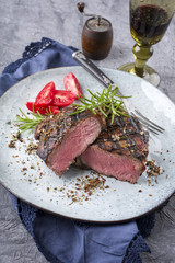 Barbecue Entrecote Steak auf Teller